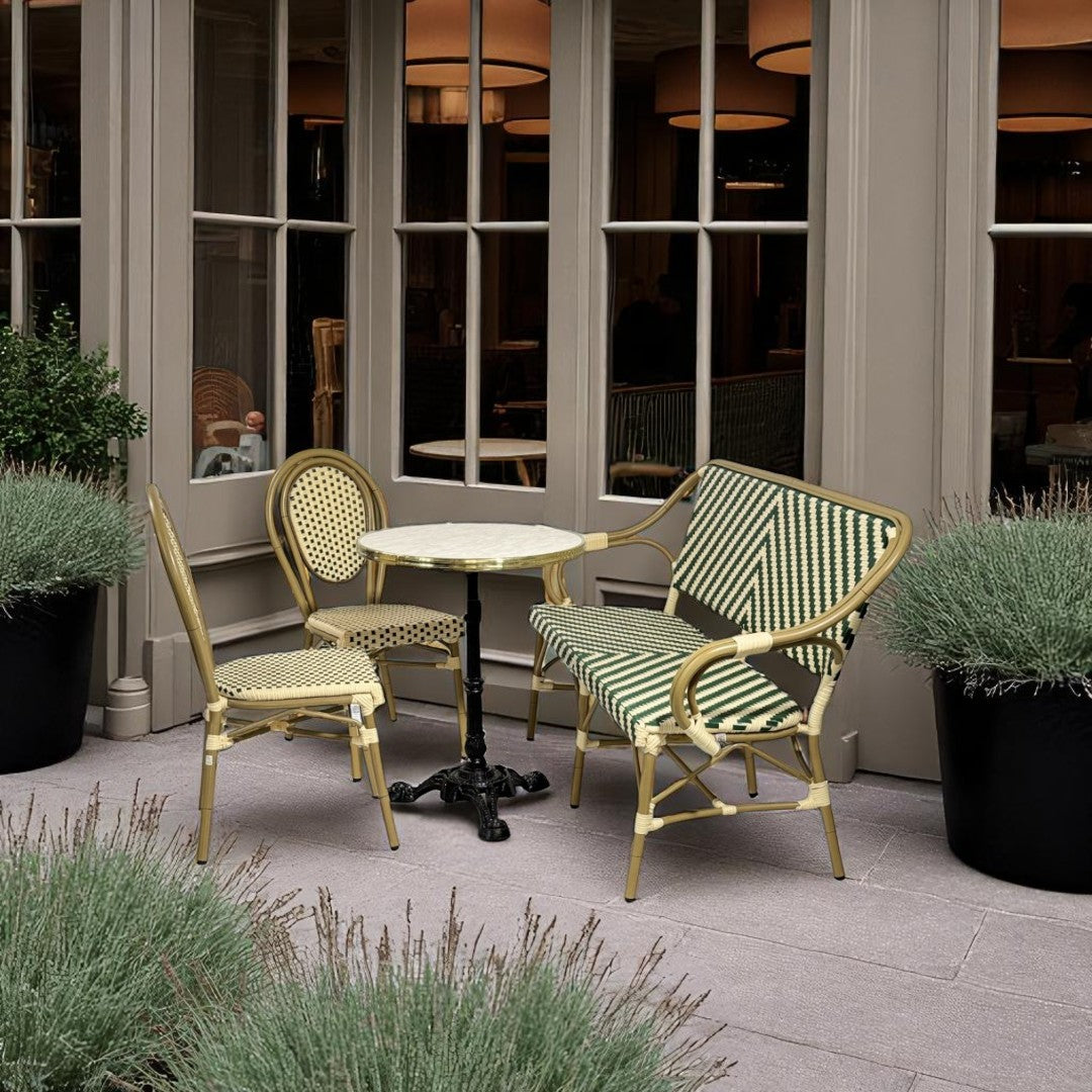 Produktbillede af Cafépakke Paris med bænk og 2 stole grøn-beige på tilbud