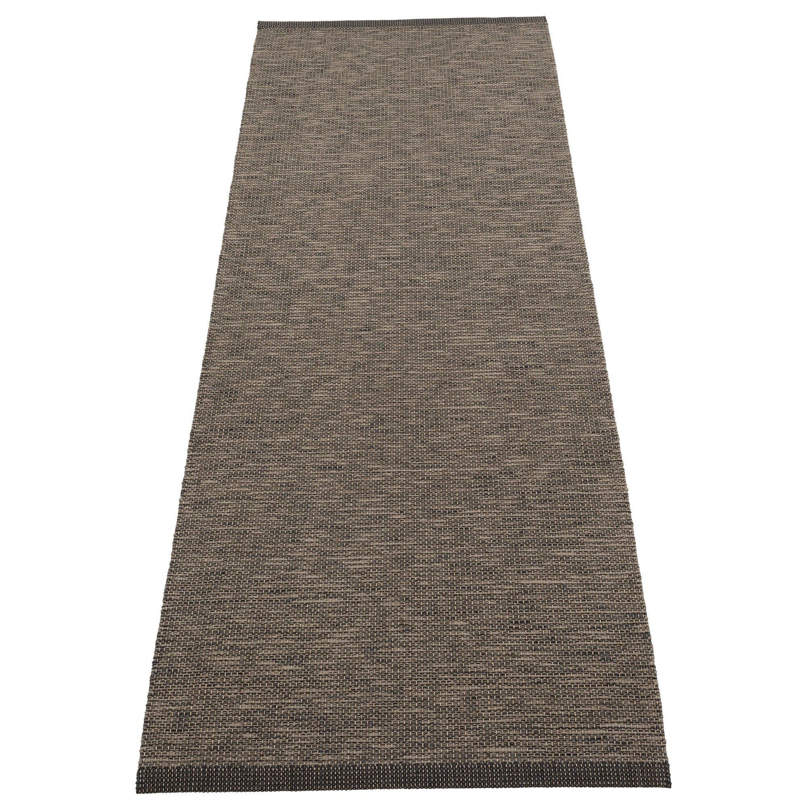 Pappelina Pappelina Sam gulvtæppe 225x70 cm, black/walnut ❤ billede i brug (Tæpper)
