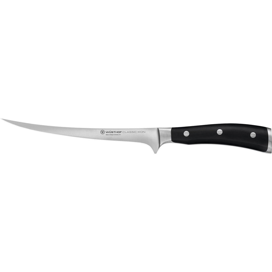 Se Wüsthof Classic Ikon filetkniv 18 cm. ✔ Stort online udvalg i Wüsthof - Køb online på udsalg og tilbud lige nu ✔ Meget billig fragt og hurtig levering: 1 - 2 hverdage - Varenummer: KTCH-26337 og barcode / Ean: 4002293101361 på lager - Udsalg på Hjem og madlavning, Bad Spar op til 53% - Over 1124 kendte brands på udsalg