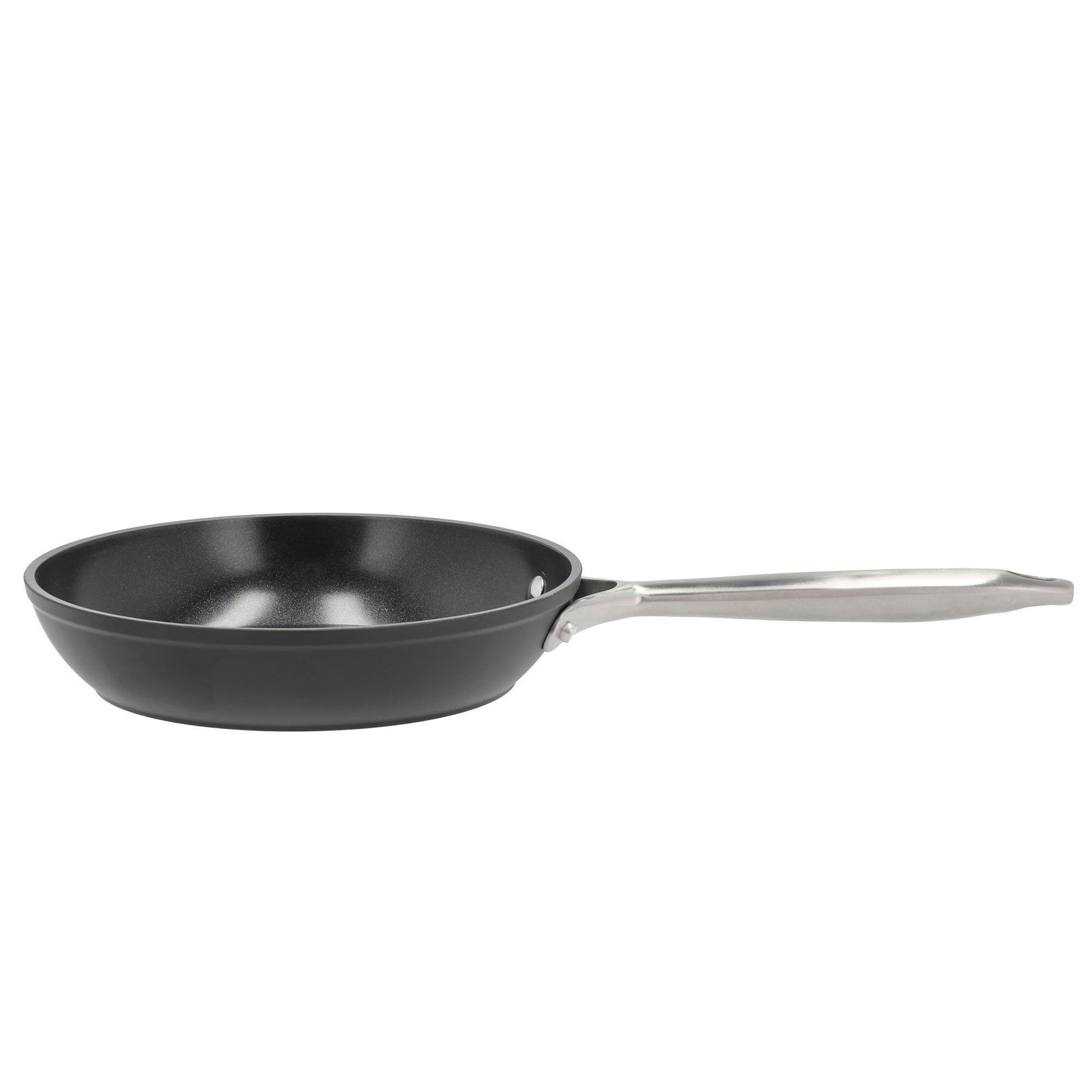 Pillivuyt Pillivuyt Travo stegepande non-stick 20 cm, sort aluminium – billede i brug (Stegepander)