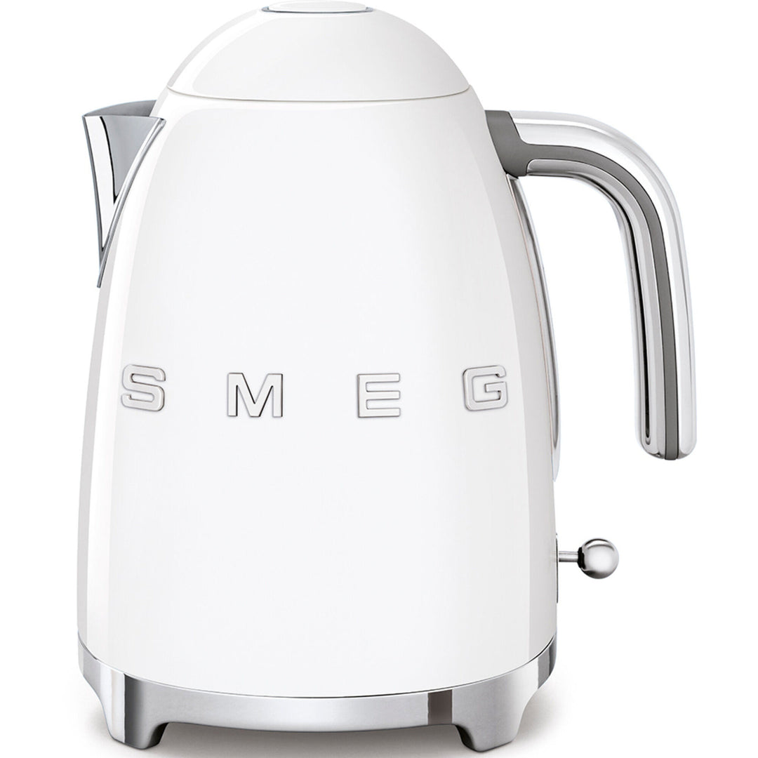 Smeg Smeg Elkedel KLF03WHEU ❤ billede i brug i kategorien Elkedel