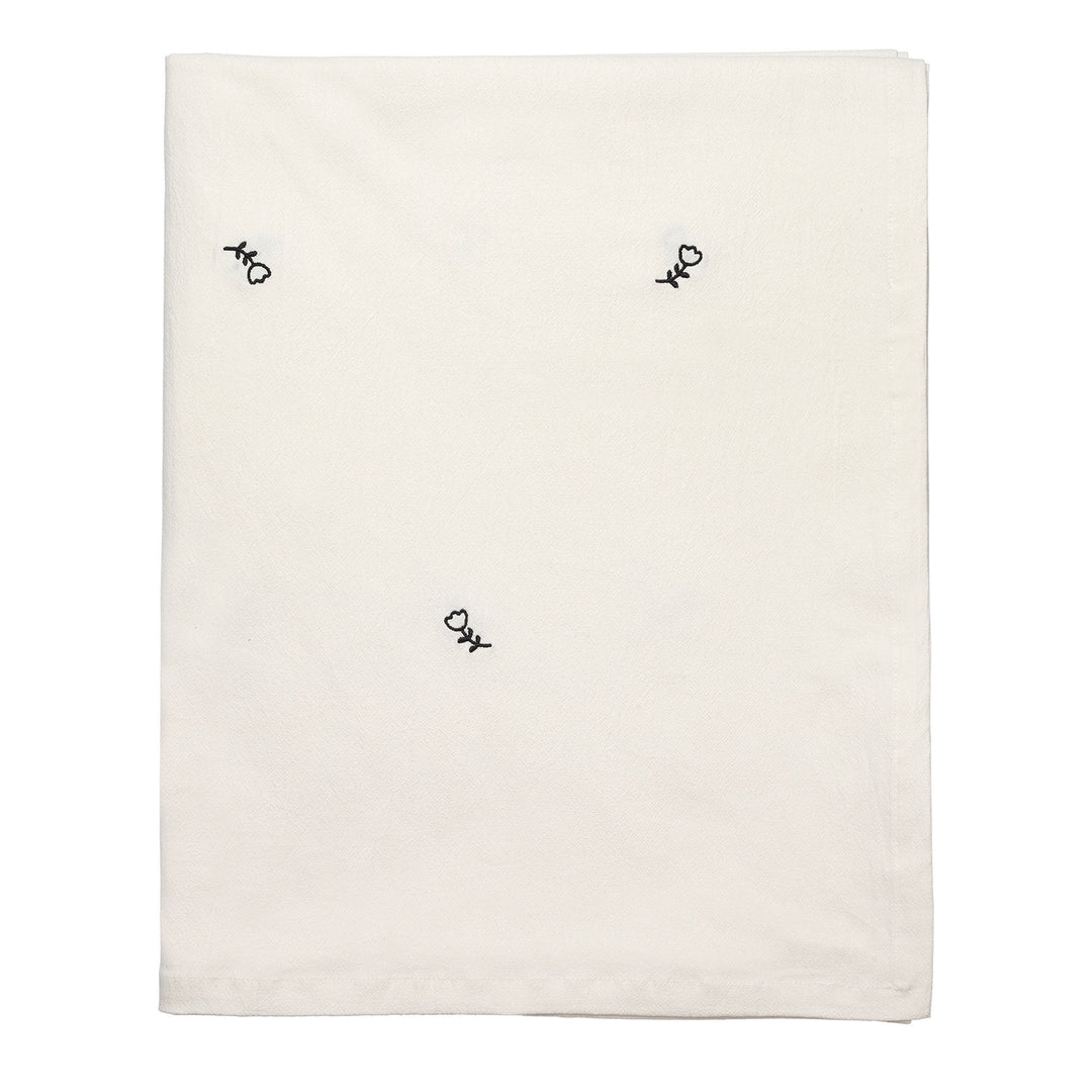 Broste Broste Mai dug 200 x 160 cm ❤ billede i brug i kategorien Dug