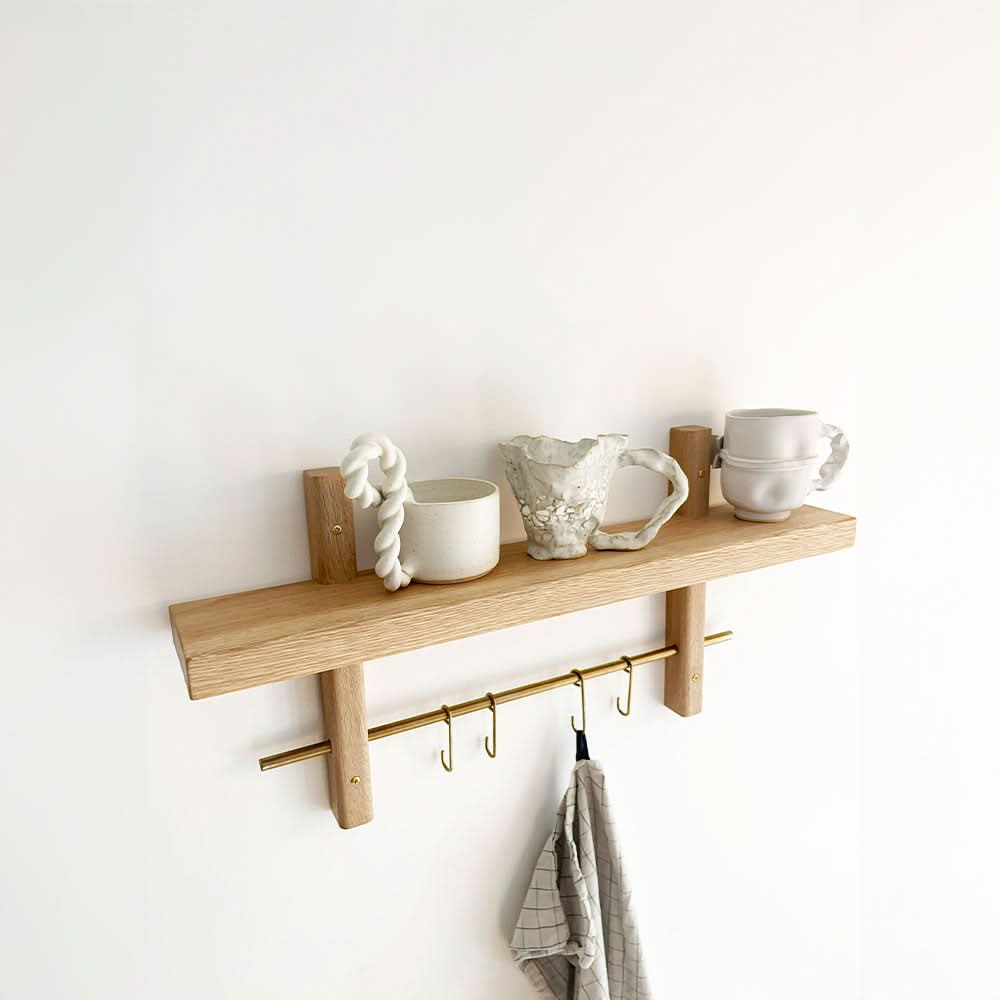 Rus Knagerække Hvidolieret eg med messingkroge ✔ Kæmpe udvalg i  Storage And Shelves ✔ Billig fragt og hurtig levering 2 - 5 hverdage - Varenummer: STSH-228679 / Ean:  på lager - Udsalg på Rus Hylder Spar op til 67% - Over 1312 kendte brands på udsalg