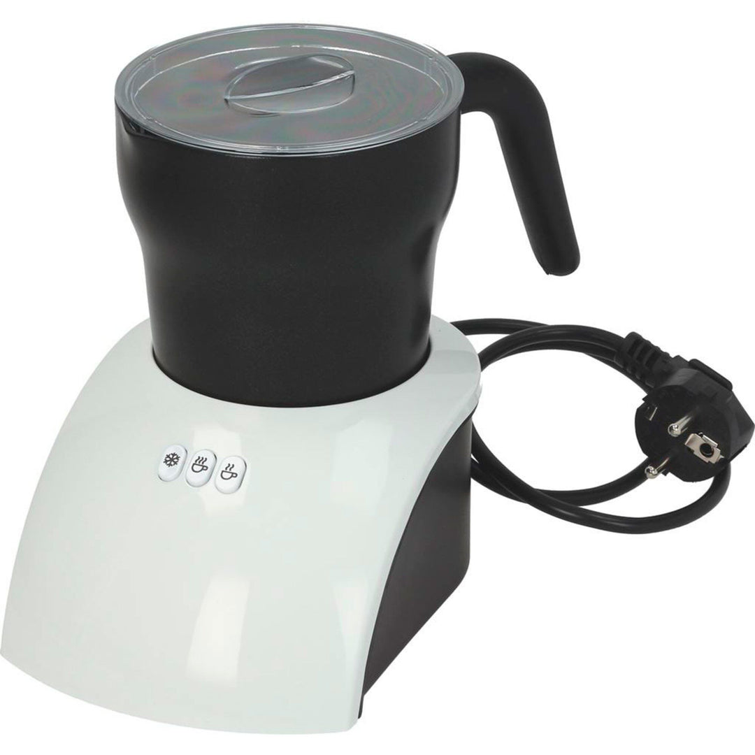 Lf Lf Mælkeskummer 250 ml. hvid – billede i brug (Mælkeskummer)