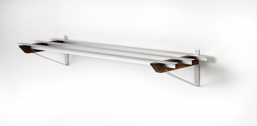 Produktbillede af SR3 Skohylde bredde 98 cm væghængt i rustfri stål og seks forskellige træfinish Valnød og stål på tilbud i høj kvalitet