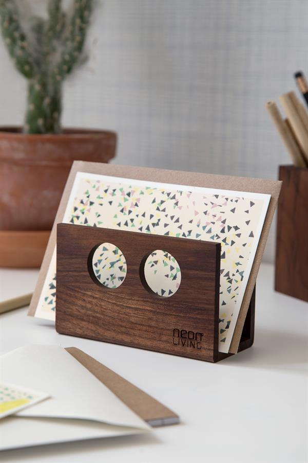 Produktbillede af Serviet Holder Valnød på tilbud – premium kvalitet og detaljer