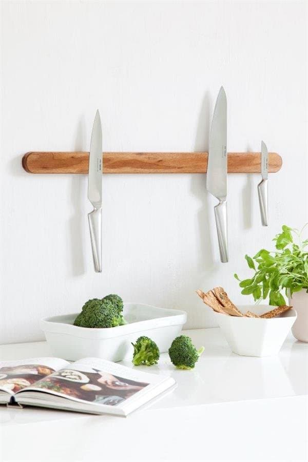 Kniv Magnet Lang Valnød 59x4,5x2 Cm ❤ Kæmpe udvalg i Steel-Function ❤ Billig fragt og hurtig levering 2 - 5 hverdage - Varenummer: BAR-632101 / Ean: '5710946525967 på lager - Udsalg på Køkken Køkkenartikler Køkkenknive Spar op til 56% - Over 434 design mærker på udsalg