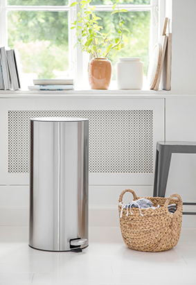 Produktbillede af Como 30 Ltr Pedal Bin på tilbud i premium kvalitet