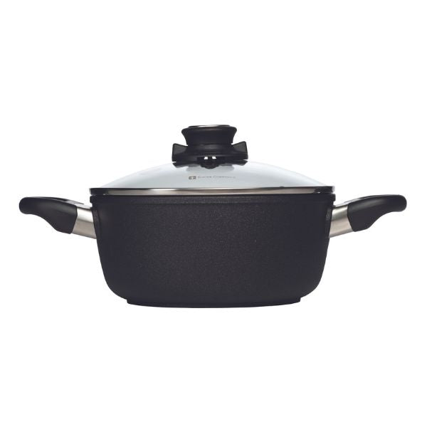 Produktbillede af Swiss Diamond Gryde M/låg 20 Cm Induktion på tilbud i brug