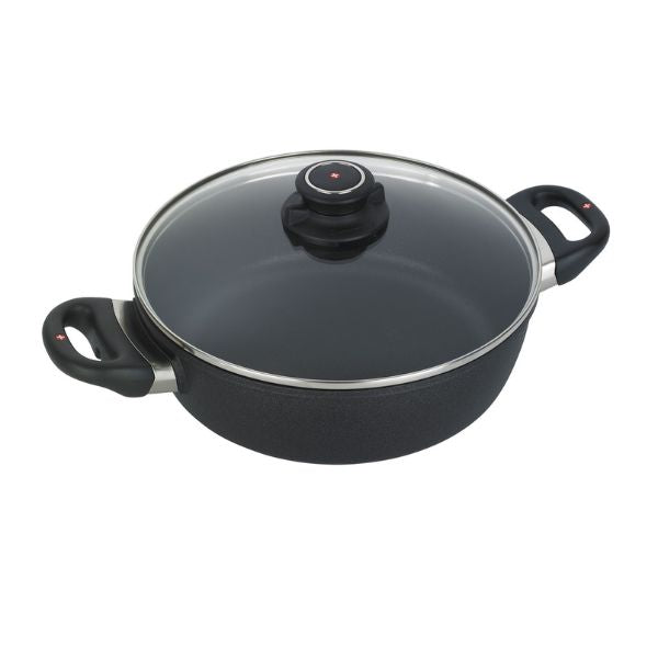 Produktbillede af Swiss Diamond Gryde M/låg 24 Cm Induktion på tilbud i brug