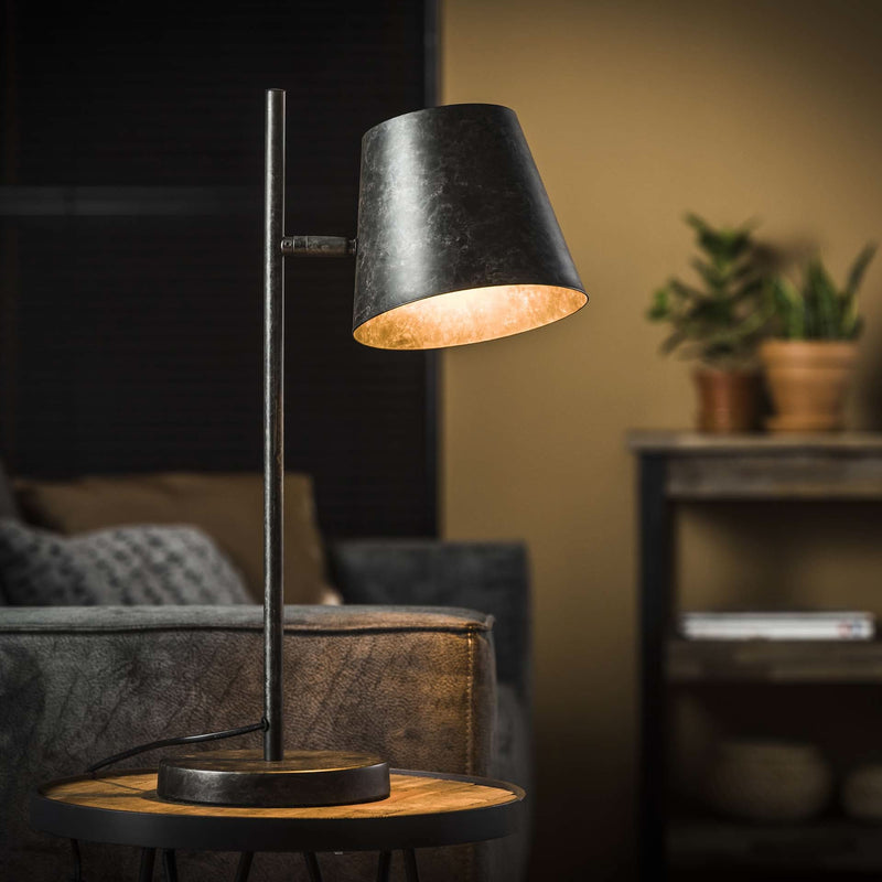 billigt tilbud på Shady bordlampe i sort metal! Spar op til 65% på udsalg. Hurtig levering, 1-2 hverdage. Køb nu!