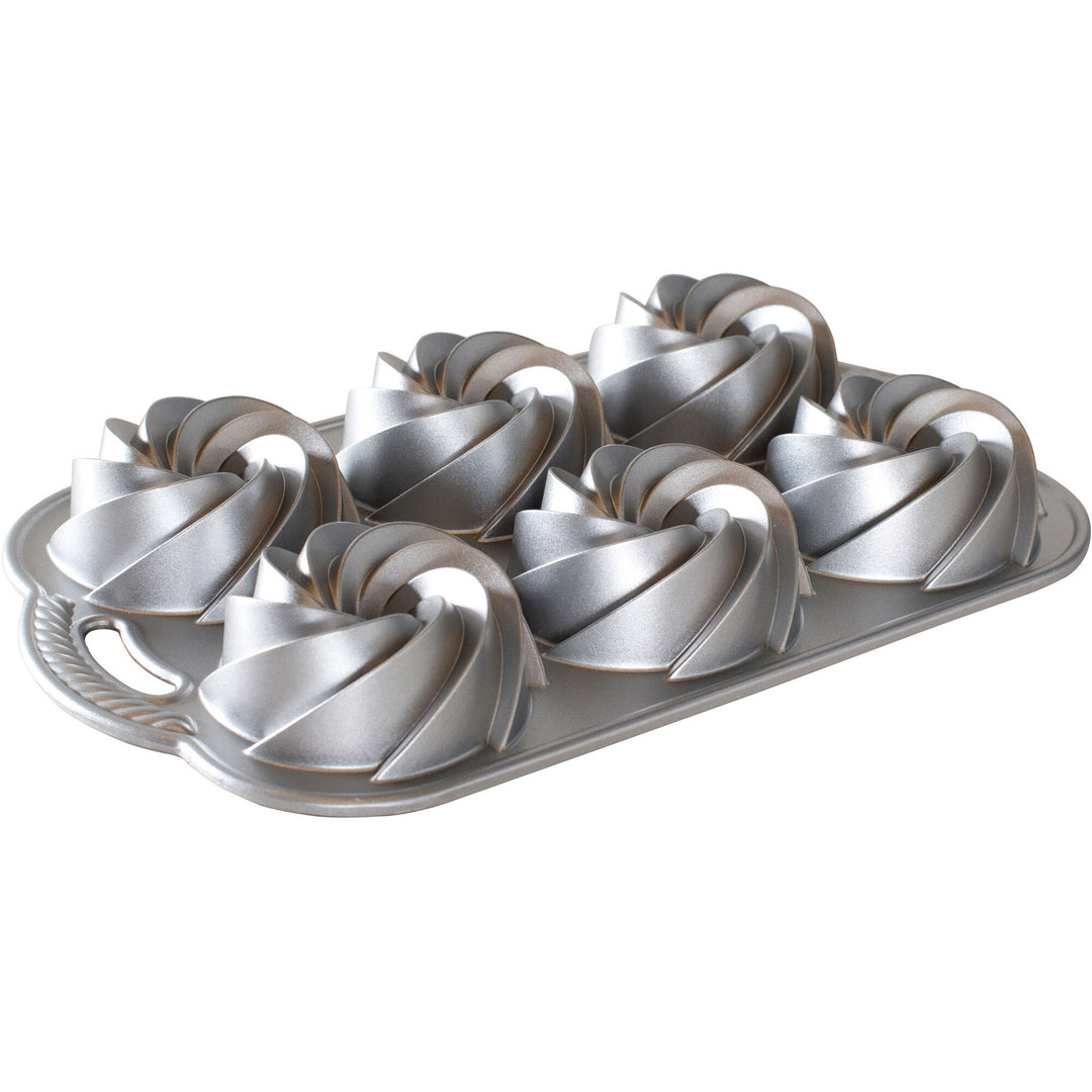 Nordic ware Nordic ware Heritage Bundtlette bundt-bageform ❤ billede i brug (Bageform)