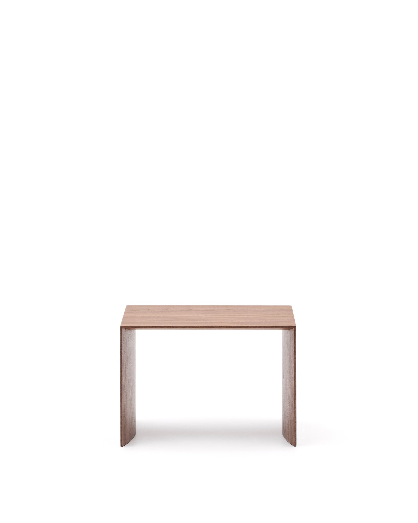 Produktbillede af KAVE HOME Litto sidebord rektangulær brun valnøddefinér 55x40 i premium kvalitet