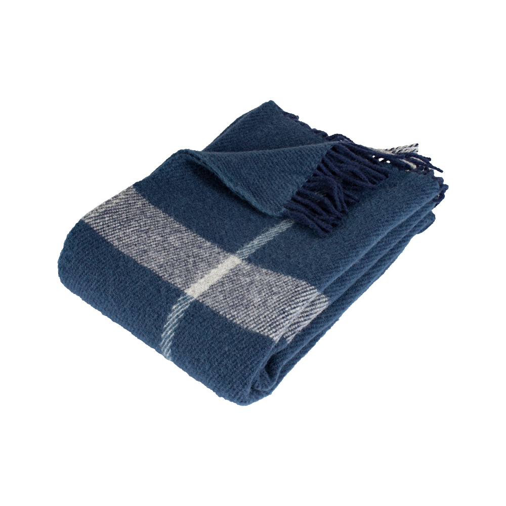 Produktbillede af TOKE Uldplaid Blue på tilbud i høj kvalitet