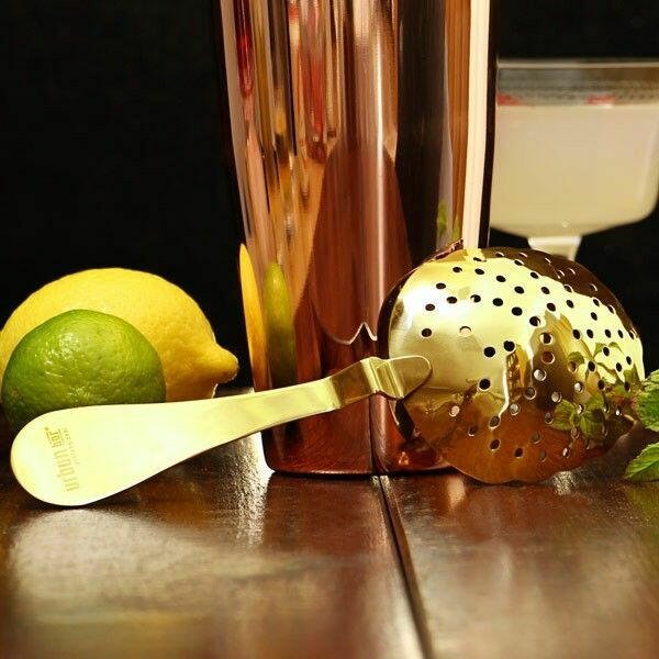 Forgyldt Julep Strainer ✔ Kæmpe udvalg i  Urban Bar ✔ Billig fragt og hurtig levering 2 - 5 hverdage - Varenummer: BAR-16270 / Ean: '5060421146492 på lager - Udsalg på Barudstyr | Barværktøj | Strainers Spar op til 65% - Over 1347 kendte brands på udsalg