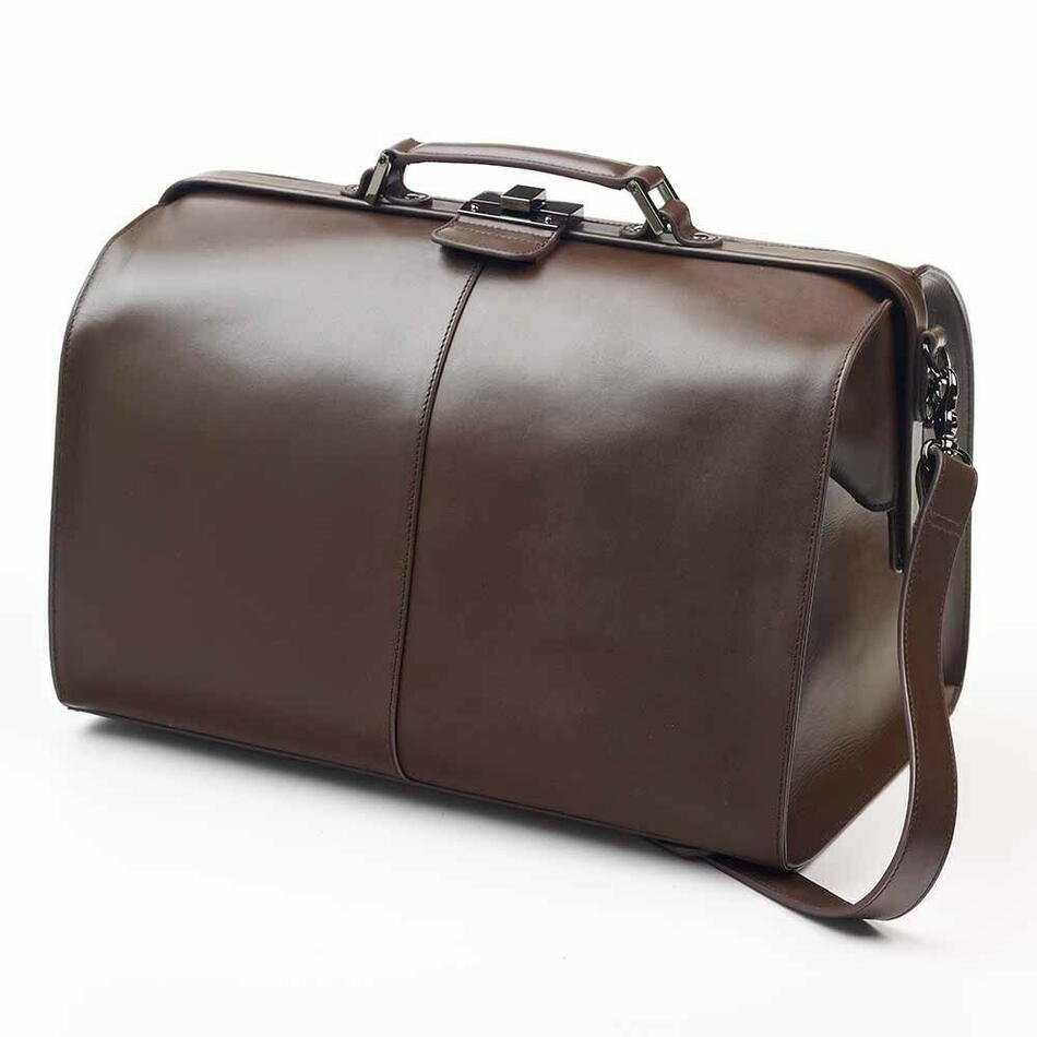Læder Kit Bag Brun ❤ Kæmpe udvalg i Urban Bar ❤ Billig fragt og hurtig levering 2 - 5 hverdage - Varenummer: BAR-12080 / Ean: '5060421148489 på lager - Udsalg på Barudstyr Barværktøj Barsæt Spar op til 57% - Over 400 kendte brands på udsalg
