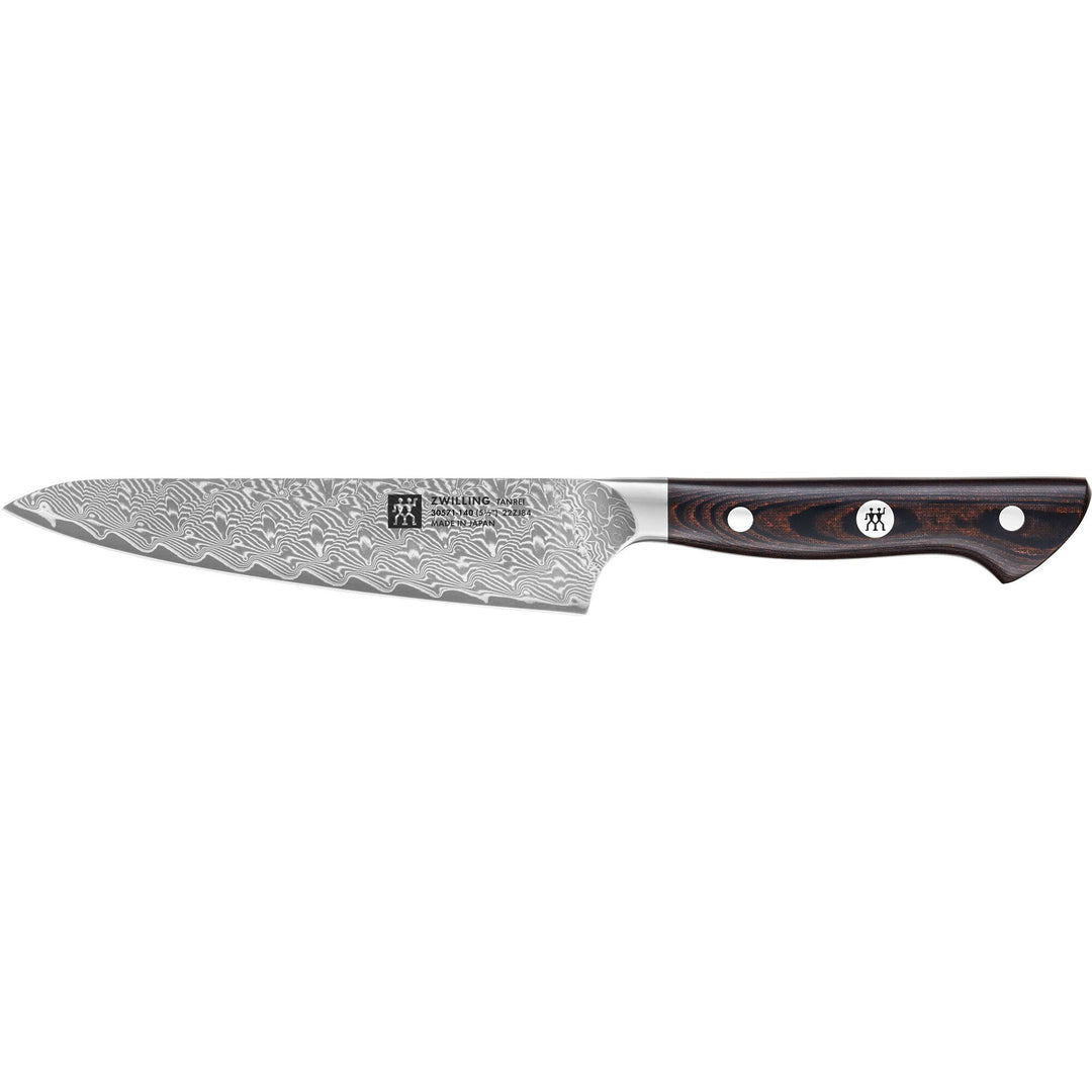 Zwilling Zwilling Tanrei kokkekniv 14 cm – billede i brug (Kokkekniv)