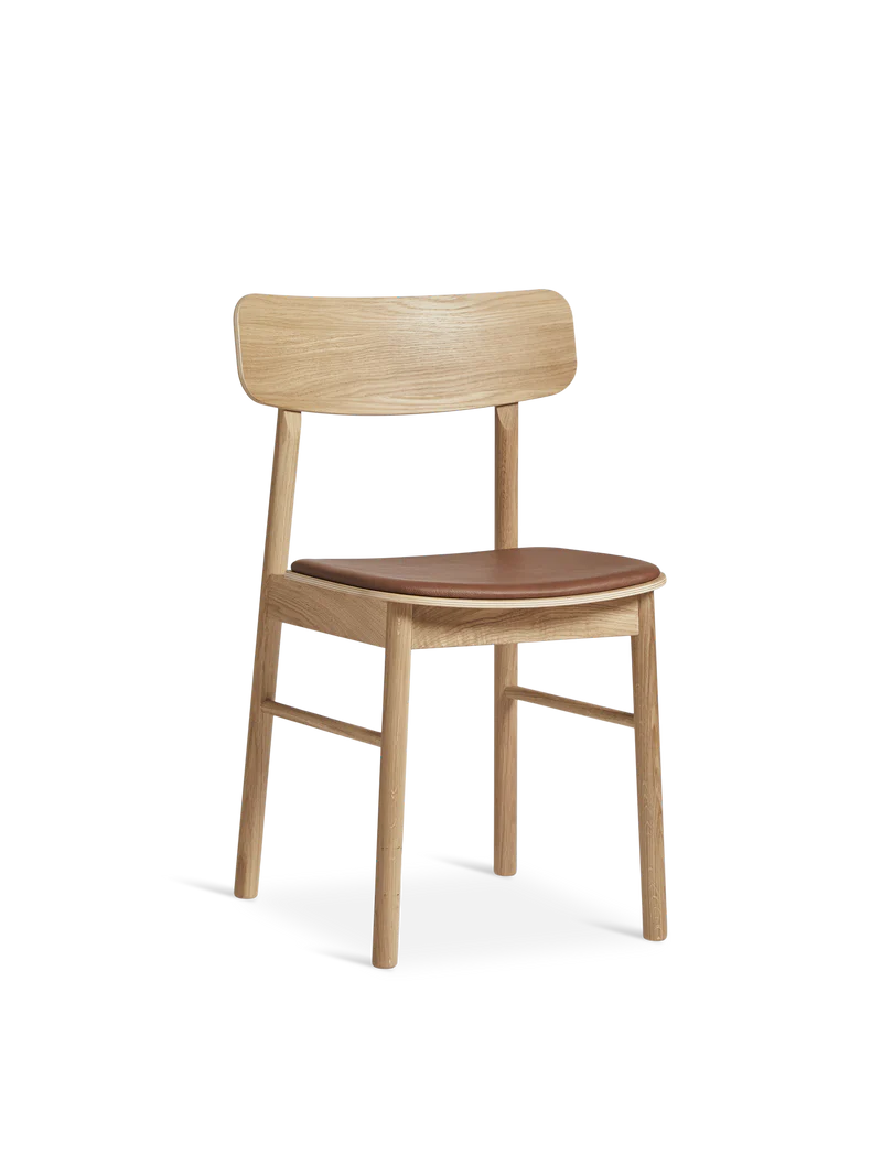 Produktbillede af WOUD SOMA SPISEBORDSSTOL OLIERET EG M/LÆDER 89 i premium kvalitet