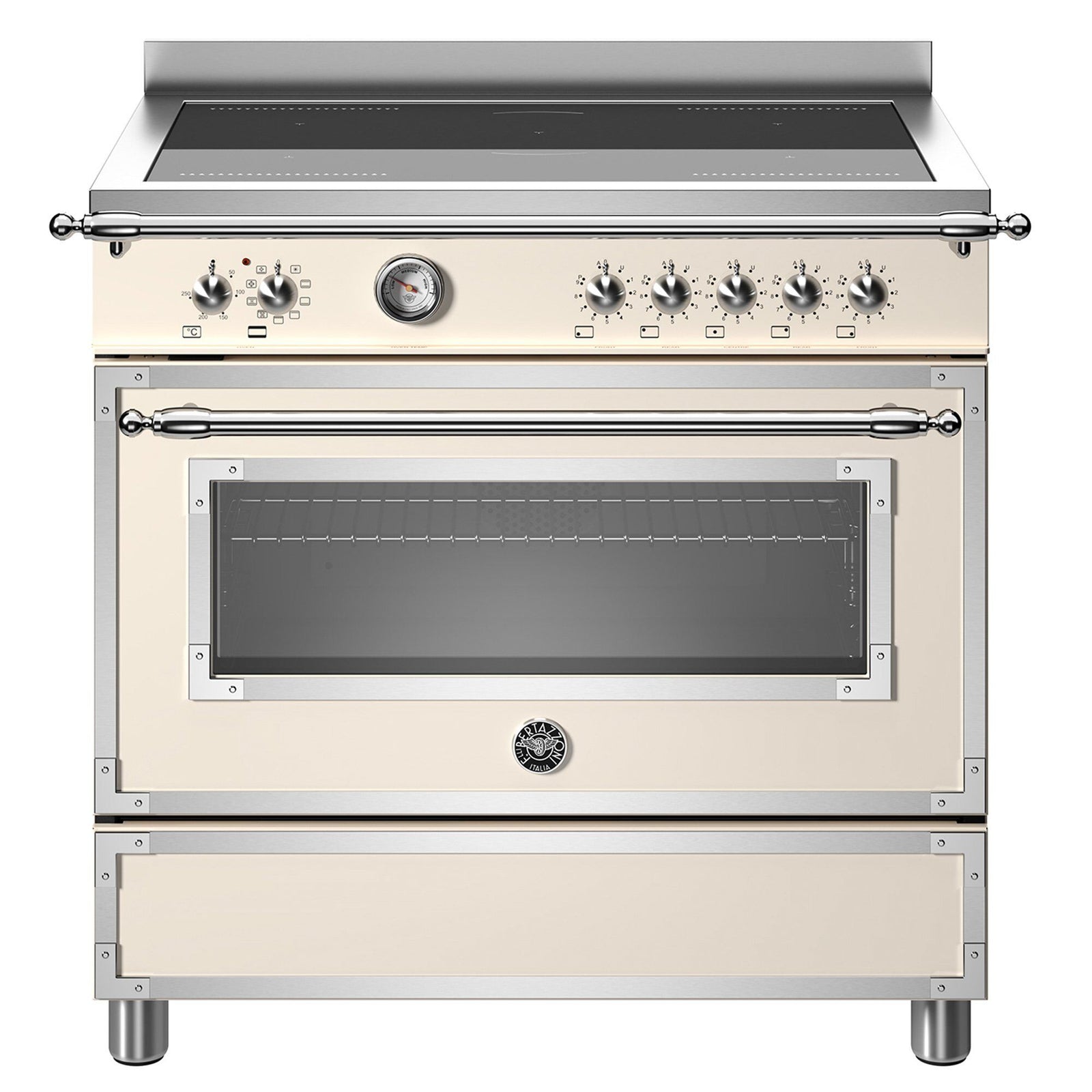Bertazzoni Bertazzoni HER95I1EAVT Heritage induktionskomfur med ovn, 90 cm, cremehvid – close-up (Induktionskomfur)