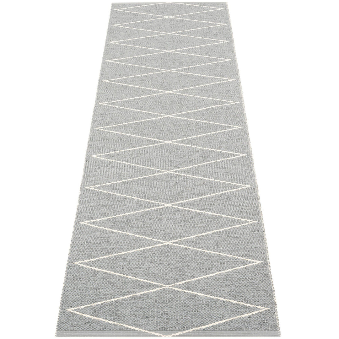 Pappelina Pappelina Gulvtæppe Max, 70 x 240 cm., grey/vanilla ❤ detaljebillede i kategorien Tæpper