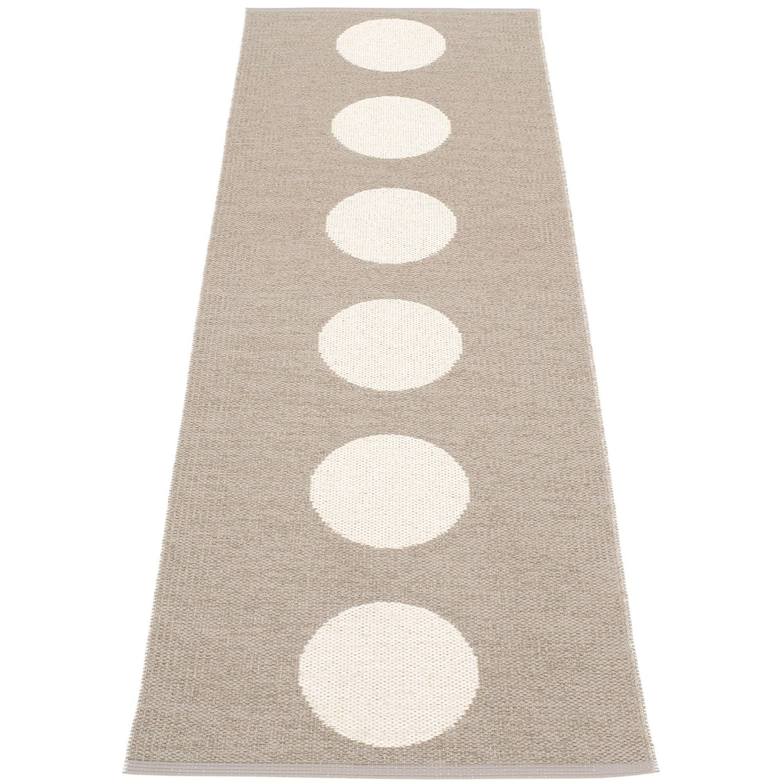 Pappelina Pappelina Gulvtæppe Vera, 70 x 225 cm., mud/vanilla – produktfoto (Tæpper)