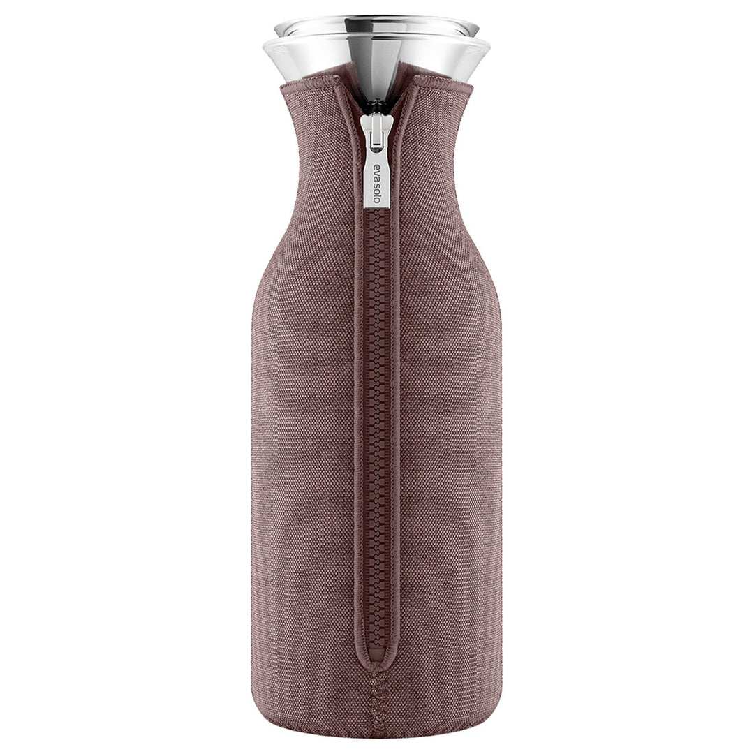 Eva solo Eva solo Køleskabskaraffel med vippelåg 1 liter, vintage brown ❤ billede i brug i kategorien karafel