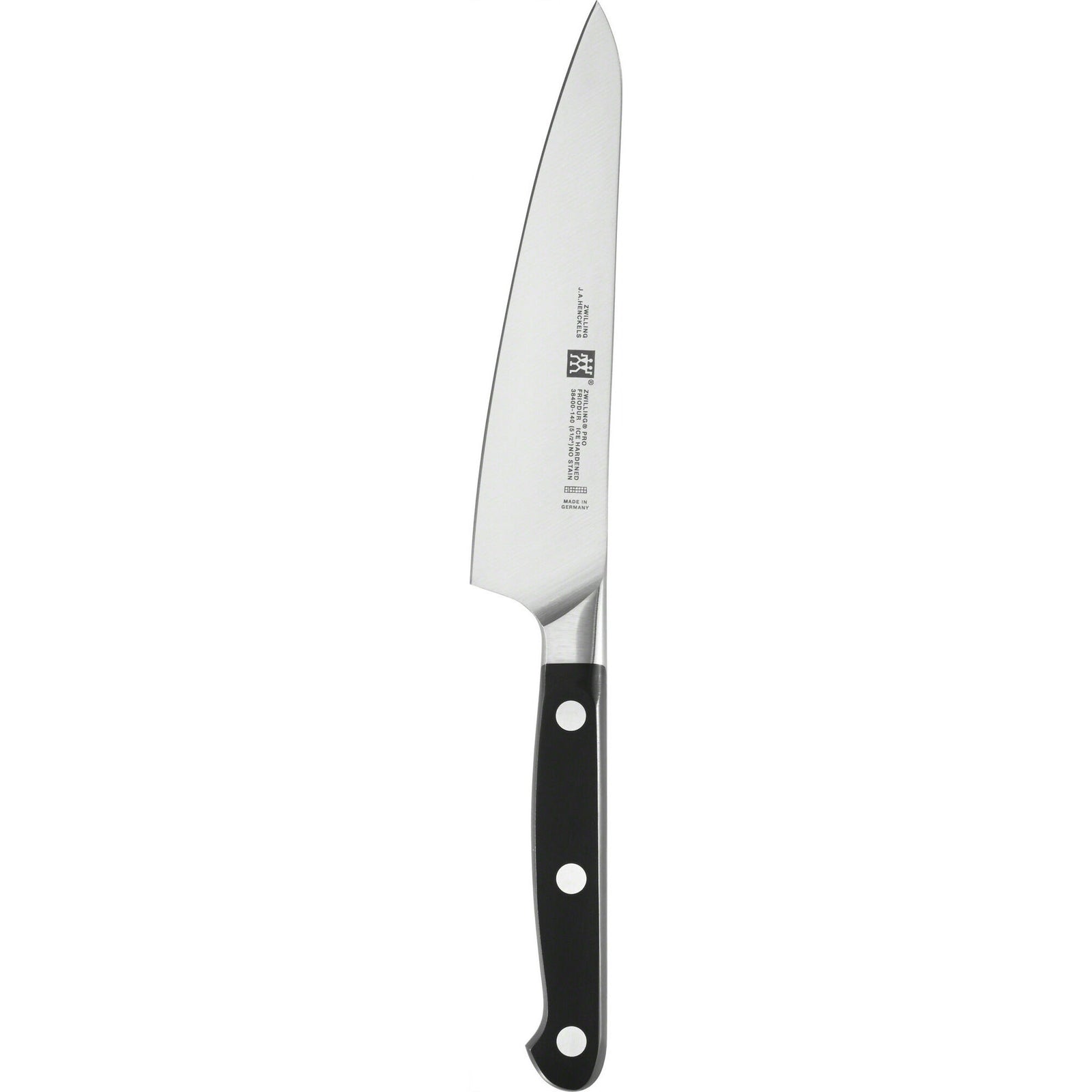 Zwilling Zwilling Pro comptact kokkekniv 14 cm ❤ billede i brug (Kokkekniv)