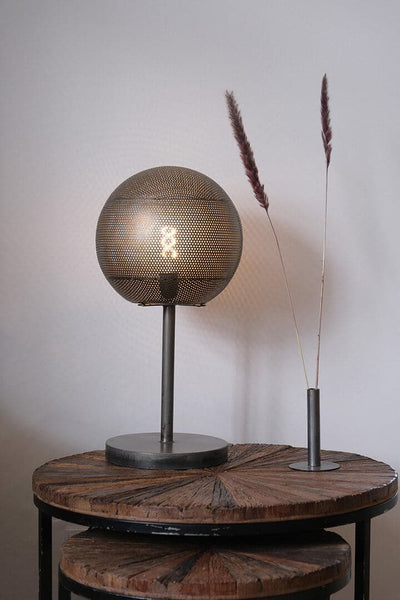 Trademark Living Moonlight bordlampe ❤ Stort online udvalg i Trademark Living ❤ Billig fragt og hurtig levering 2 - 5 hverdage - Varenummer: BGH-47671227875658 / Ean: '5740002244457 på lager - Udsalg på Alle produkter (Lagerbeholdning er større end 1) Spar op til 56% - Over 454 kendte mærker på udsalg