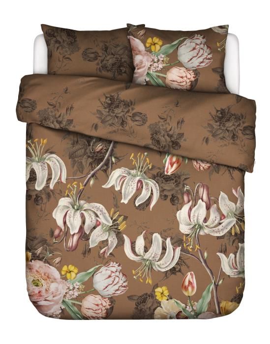 Produktbillede af Essenza Aimee Cafe Noir-200 x 220 cm & 2 stk. pude 60 x 63 cm på tilbud i høj kvalitet