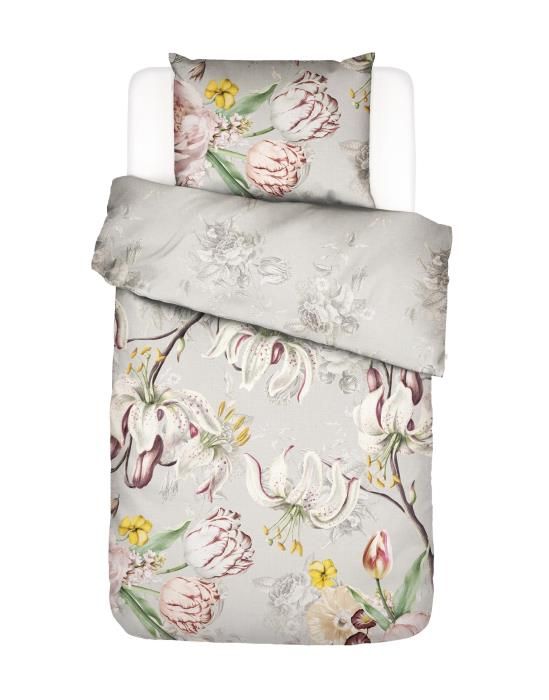 Produktbillede af Essenza Aimee Mist-140 x 220 cm & 1 stk. pude 60 x 63 cm på tilbud i høj kvalitet