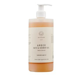 Produktbillede af Naturfarm Amber Bath & Shower Gel 500 ml på tilbud i brug
