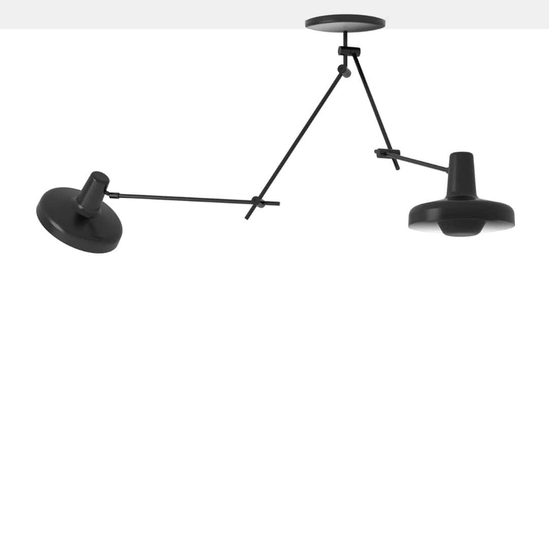 Produktbillede af Arigato Loftlampe Dobbelt Sort Grupa Products i premium kvalitet