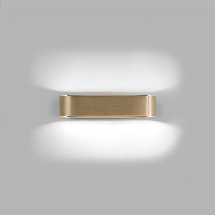 AURA W2 Væglampe Messing LIGHT-POINT