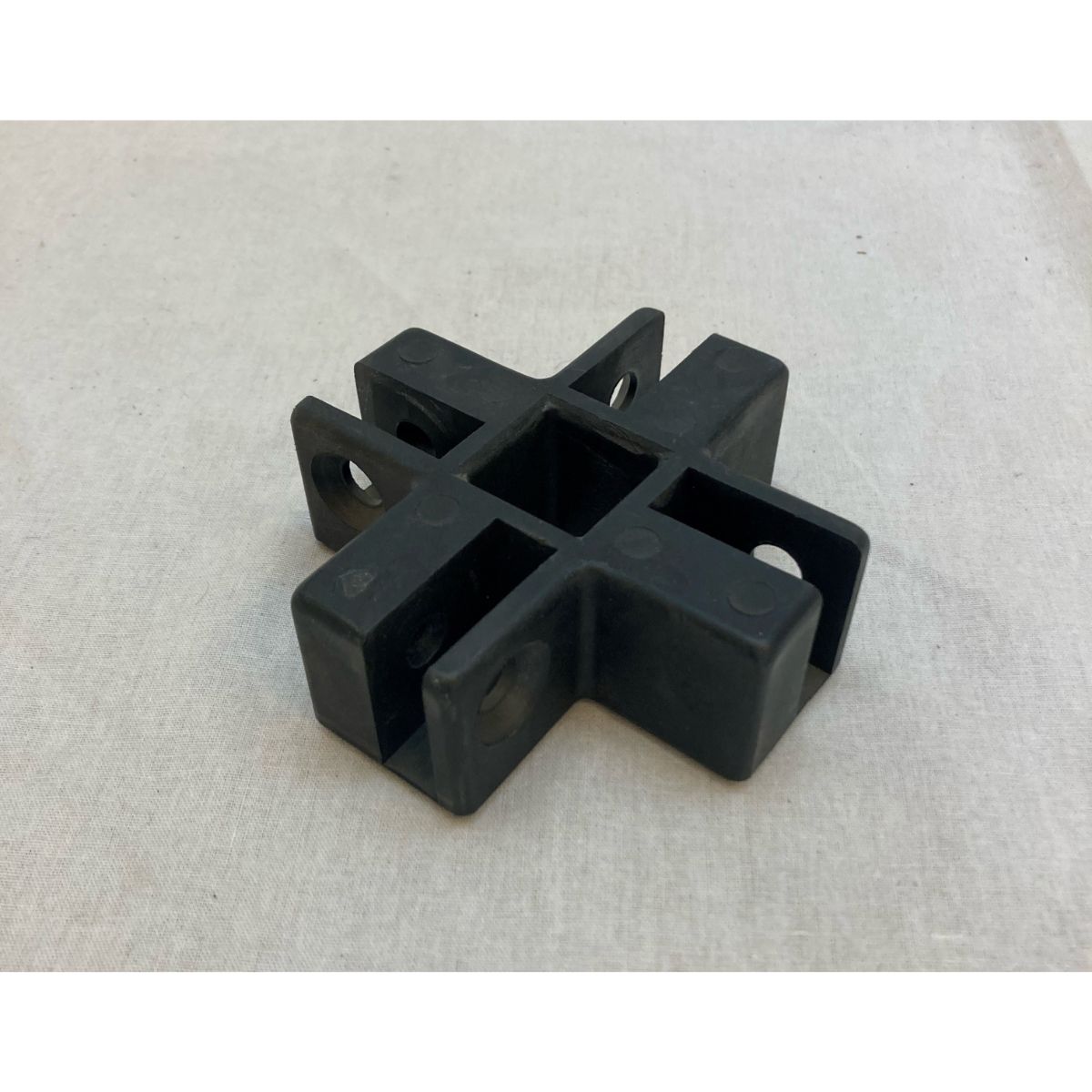 Produktbillede af Midterbeslag top (peakpole) 37mm på tilbud