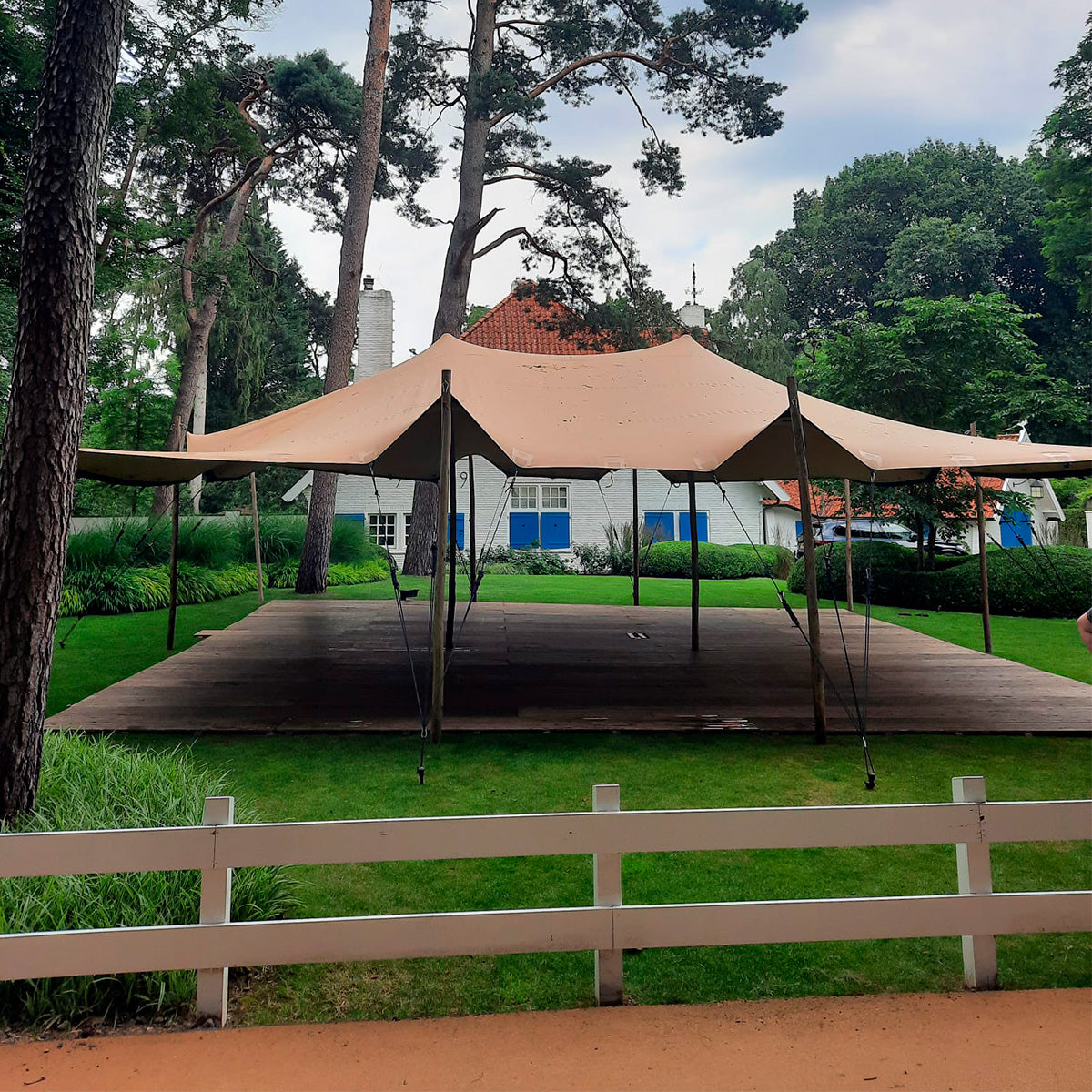 Produktbillede af Stretch Tent 6x12m dug Komplet Taupe på tilbud