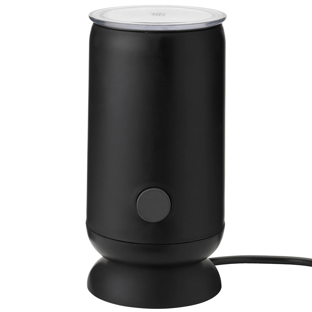Stelton Stelton Foodie elektrisk mælkeskummer, sort ❤ billede i brug i kategorien Mælkeskummer