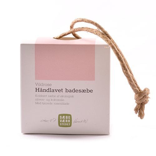 Produktbillede af Sæbeværkstedet Badesæbe på snor Vildrose 150g. på tilbud