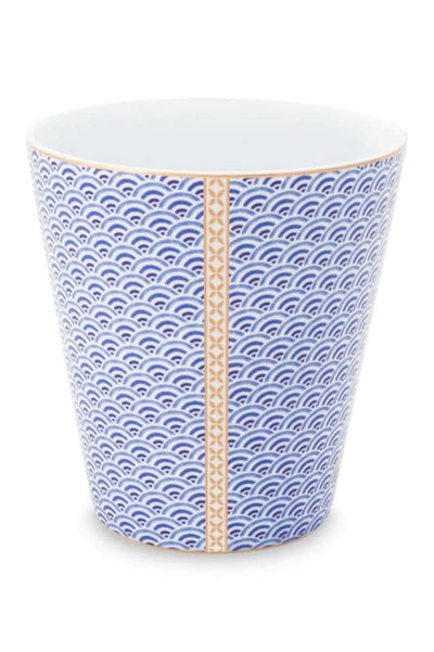 Se billigt tilbud på Mug without Ear Royal Yerseke Blue Wave 230ml! Udsalg på Pip Studio - Køb nu! Hurtig levering, billig fragt. Varenummer: CADEC-51.002.277. Spar op til 67%.