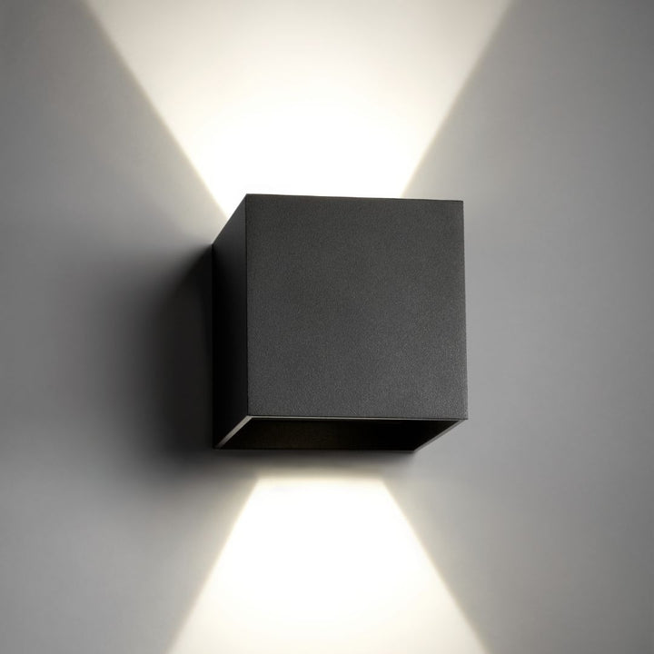 Box Sort Så længe lager haves -LIGHT-POINT