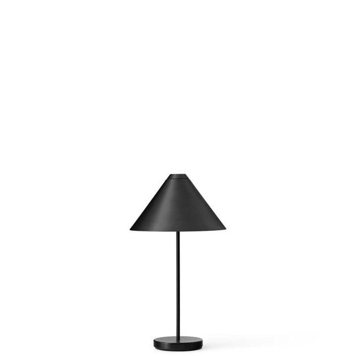 Produktbillede af Brolly Transportabel Bordlampe Stålsort New Works i premium kvalitet