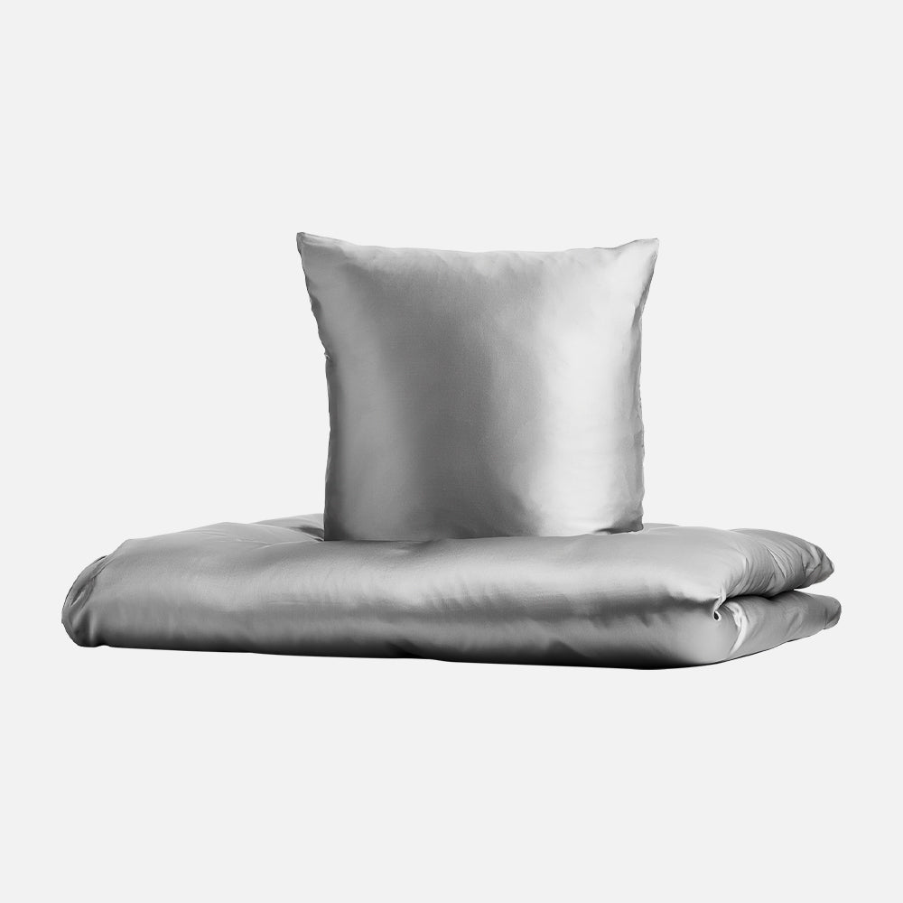 Butterfly Silk silkesengetøj i lys grå