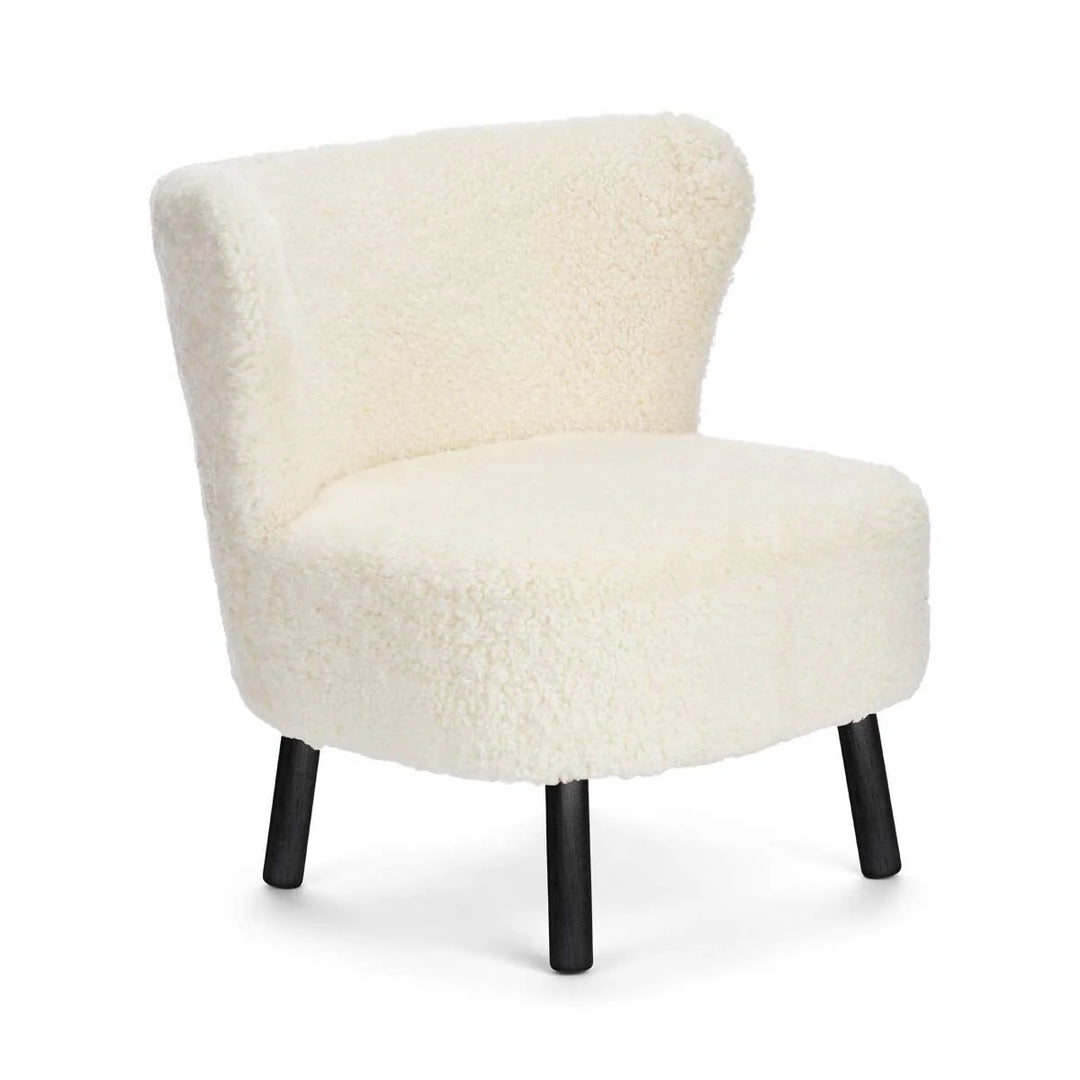 Produktbillede af NATURES COLLECTION EMIL LOUNGESTOL KORTHÅRET HVID SORT BØG 82 i premium kvalitet