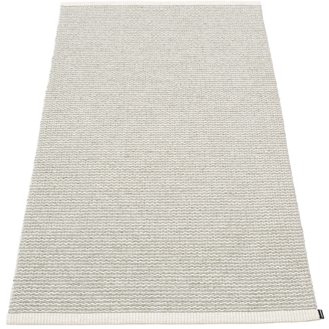 Pappelina Pappelina Gulvtæppe Mono, 85 x 160 cm., fossil grey/white grey – produktfoto (Tæpper)