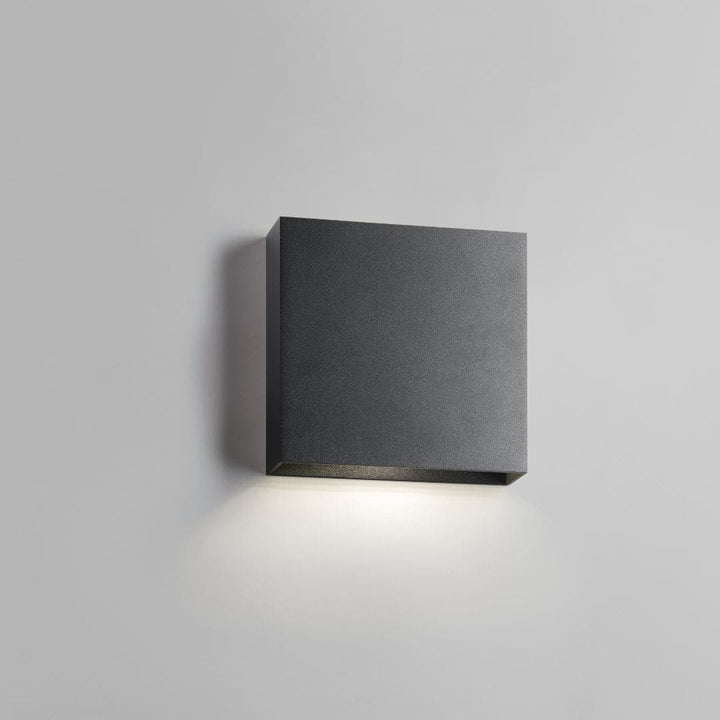 Compact W1 Down LED Sort LIGHT-POINT