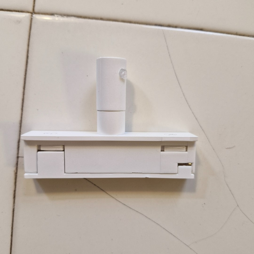 Produktbillede af Designline Adapter Hvid Så længe lager haves Antidark i premium kvalitet