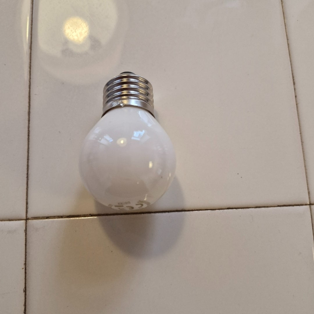 DIOLUX KRONE40 4W E27 470lm Tænd/Sluk Så længe lager haves GN