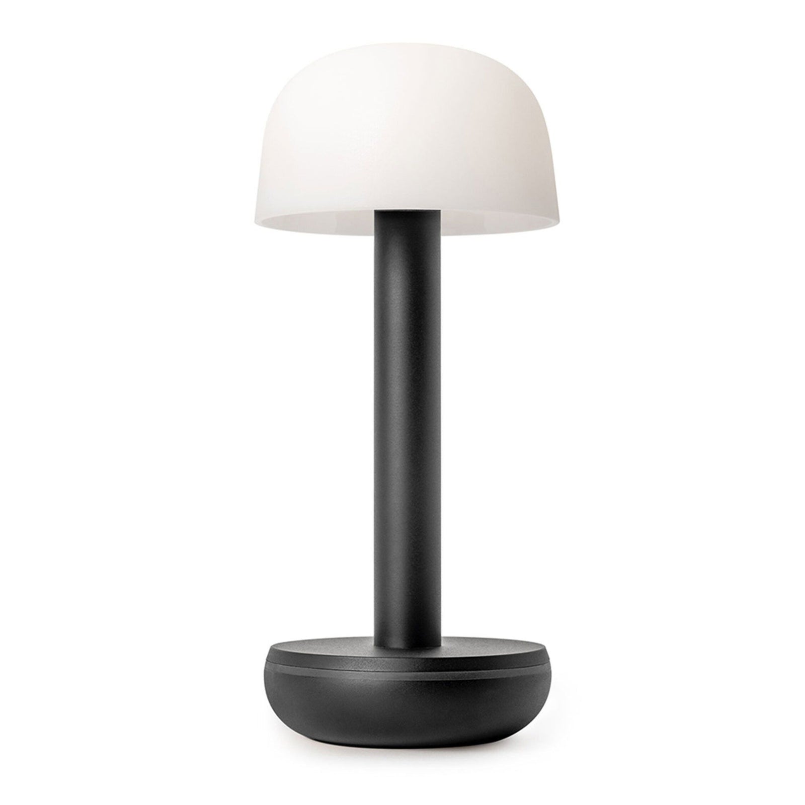 Humble lights Humble lights The Humble Two, frosted black ❤ billede i brug (Lampe)