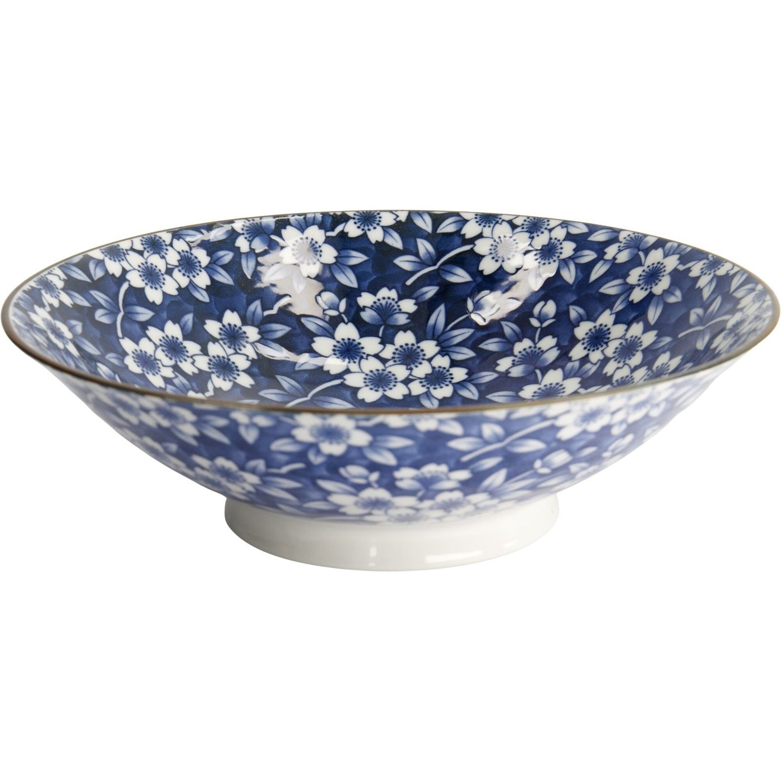 Tokyo design studio Tokyo design studio Blue Sakura ramenskål 1.600 ml – close-up (Skåle)