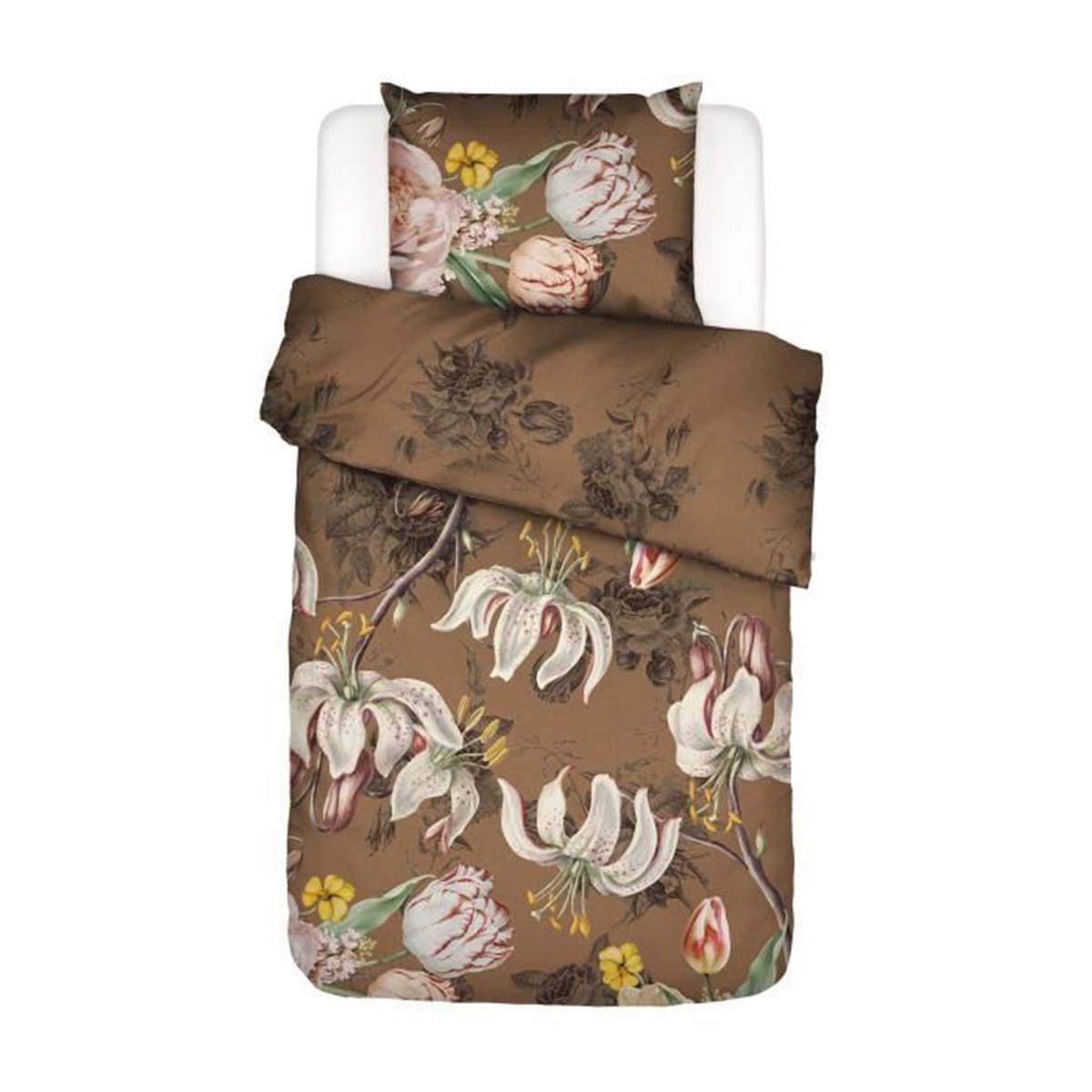 Produktbillede af Essenza Aimee Cafe Noir-140 x 200 cm & 1 stk. pude 60 x 63 cm på tilbud i høj kvalitet