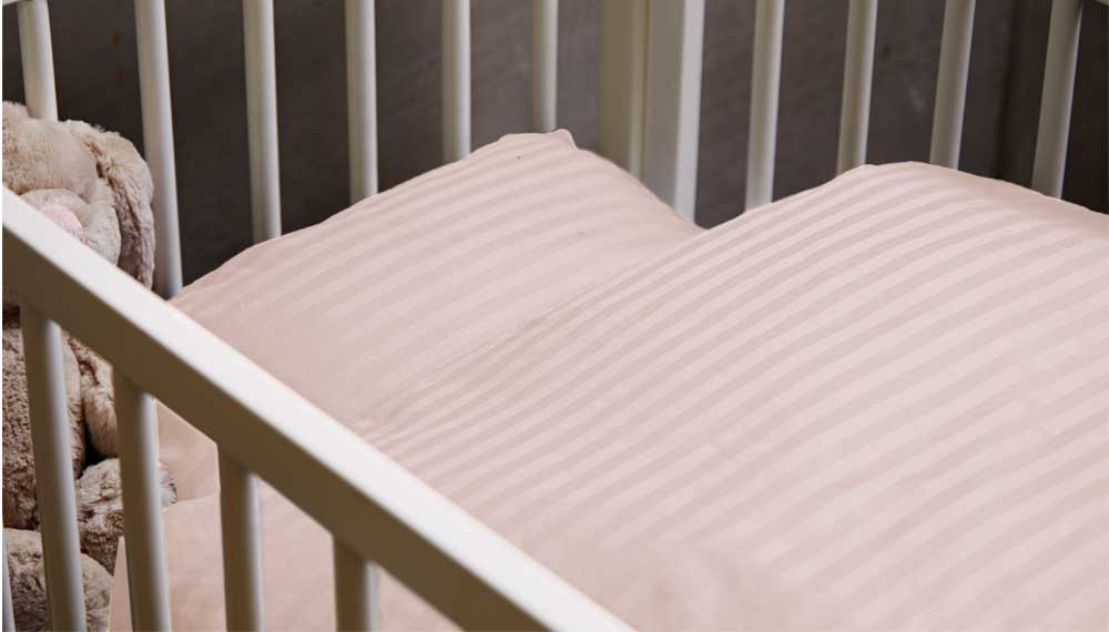 Produktbillede af Casa Decor Børne Sengetøj Rosa 100 x 140 Juniorsæt på tilbud i høj kvalitet